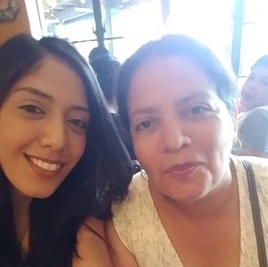 Meet your Posher, Yadira